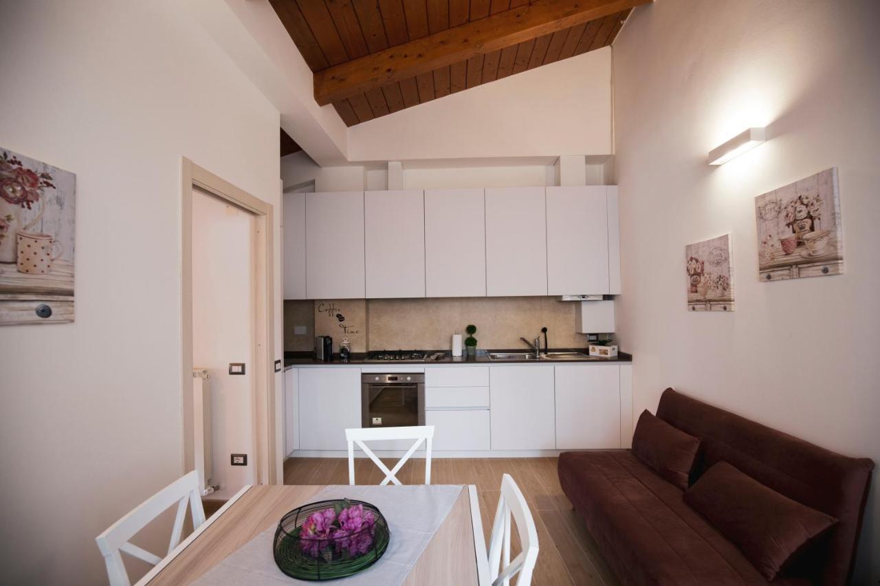 Appartamento Viale Patrono D'Italia Assise Extérieur photo